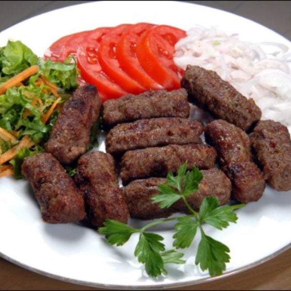 Abideler%20Restaurant%20|%20Çanakkale%20Abideler%20Bölgesinde%20Lezzetli%20Bir%20Mola